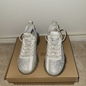 Steve Madden MAXIMA SNEAKER WHITE RHINESTONES size 9